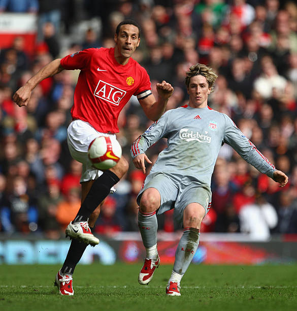 键时刻挺身 键时刻挺身