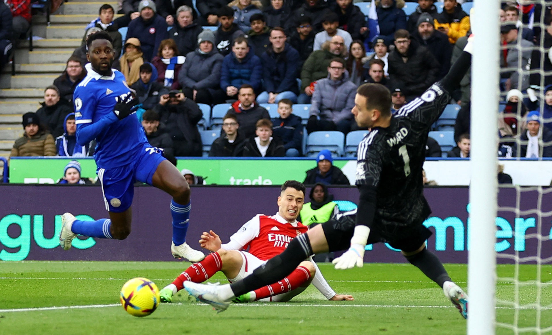 的续约不仅 的续约不仅